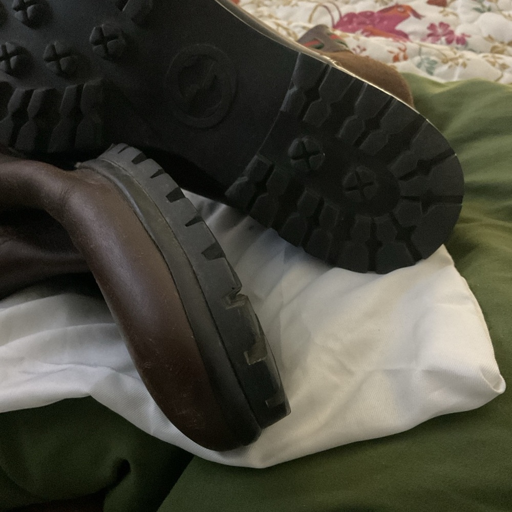 Gucci Brown Leather Ankle Boots with Green and Red Accents - Picture 3 of 6